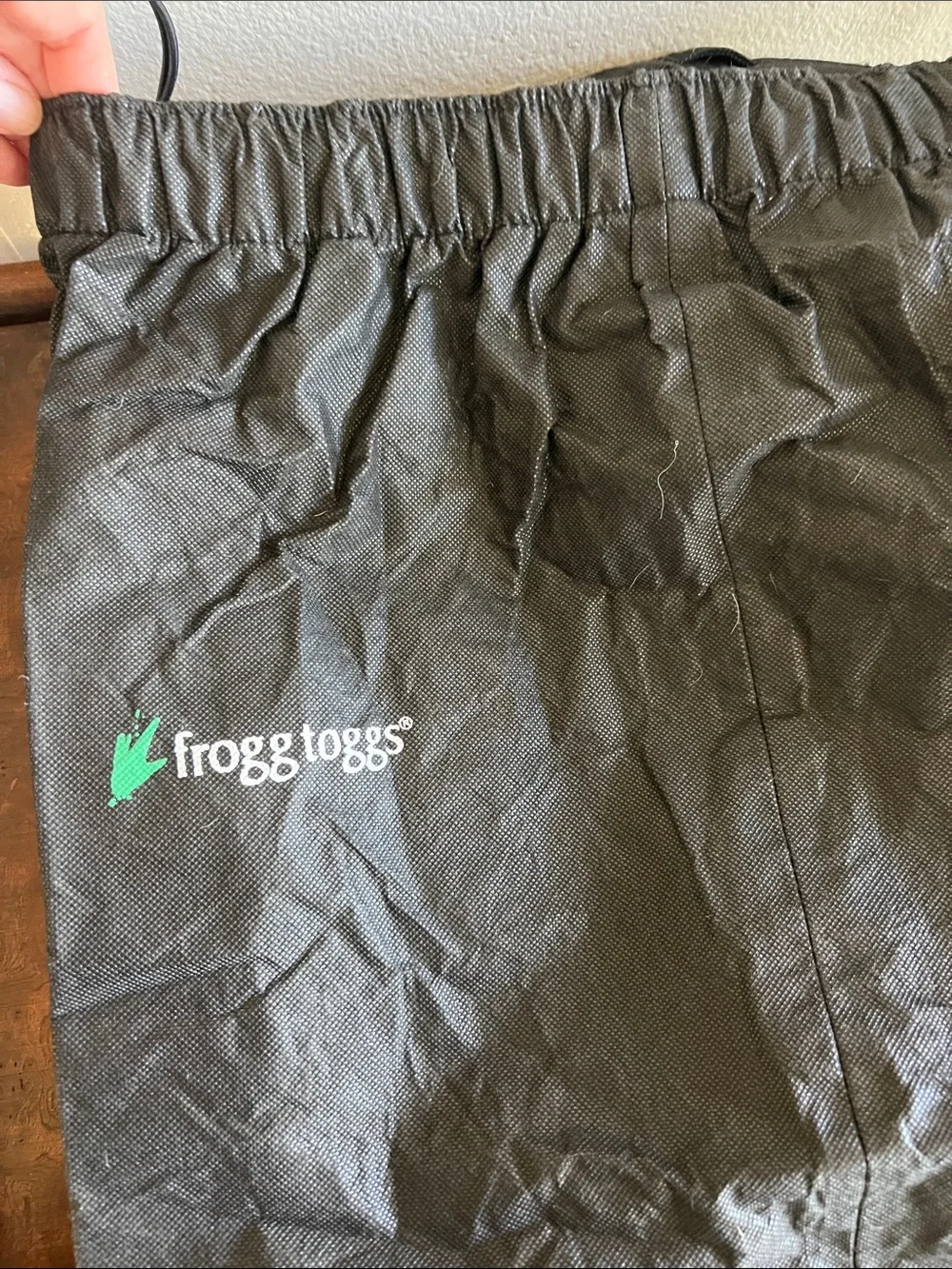 frogg toggs Men's Black Waterproof Overpant Joggers